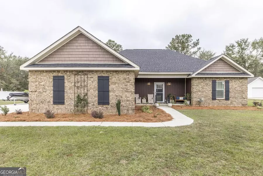 203 Hedge, Dublin, GA 31021