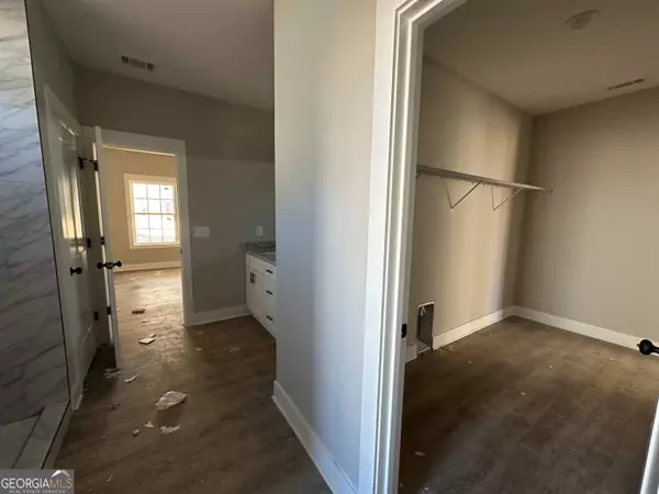 Lavonia, GA 30553,330 Park Place DR