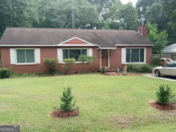 123 Lynn, Warner Robins, GA 31088