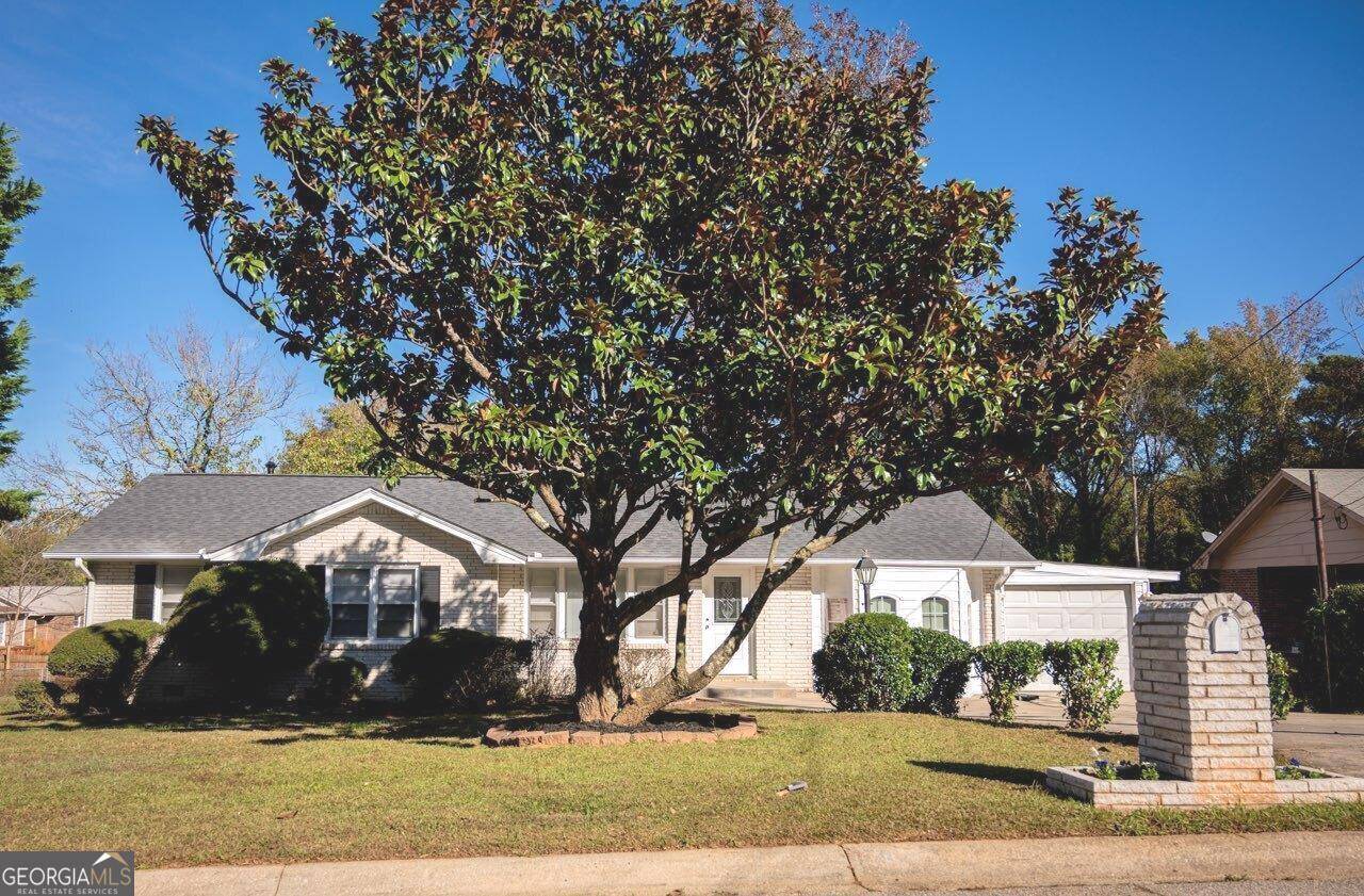 2614 Lilac DR, Morrow, GA 30260