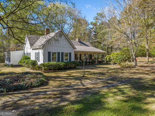 1765 Holly Springs RD NE, Marietta, GA 30062