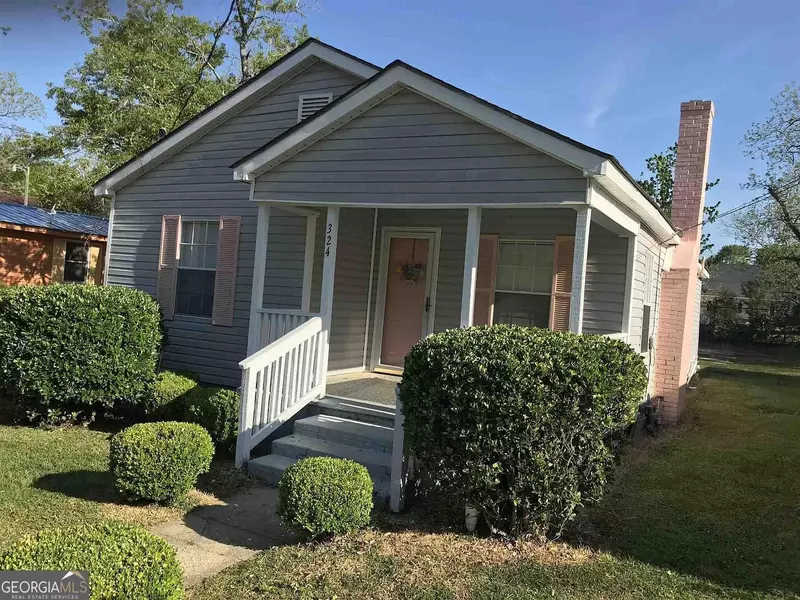 324 James, Statesboro, GA 30458