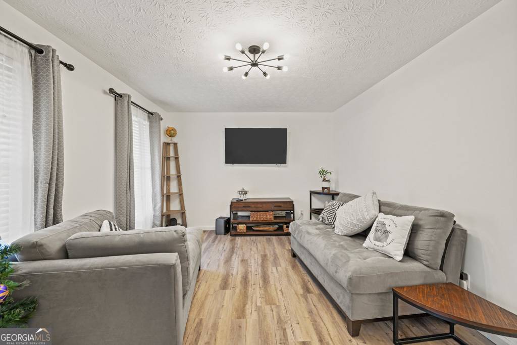Winder, GA 30680,82 Sims RD