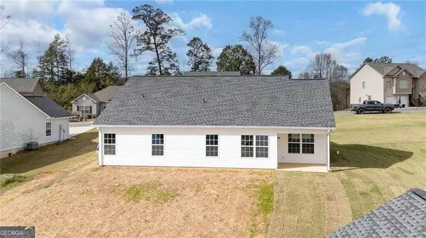 Calhoun, GA 30701,419 Lakecrest CIR SW
