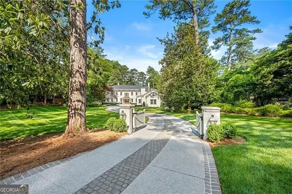 Atlanta, GA 30305,3488 Tuxedo RD NW