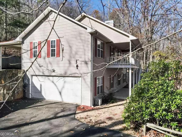 634 Sharp Top CIR, Blairsville, GA 30512