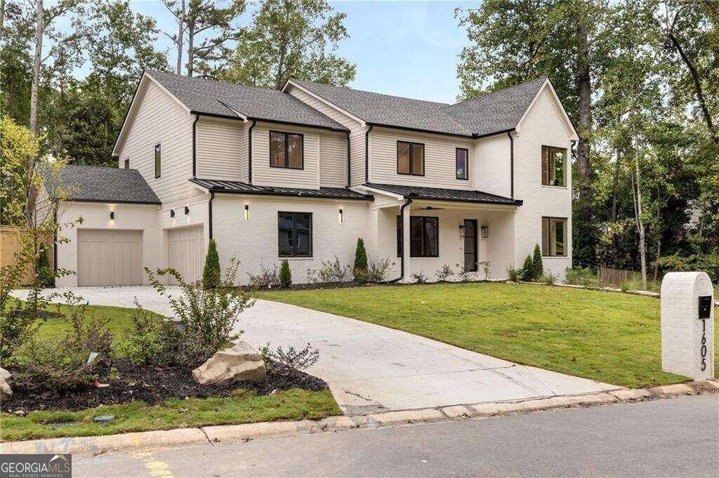 Atlanta, GA 30338,1605 Manhasset DR