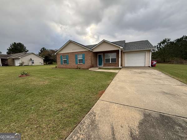 18 Woodrow Miller,  Hawkinsville,  GA 31036