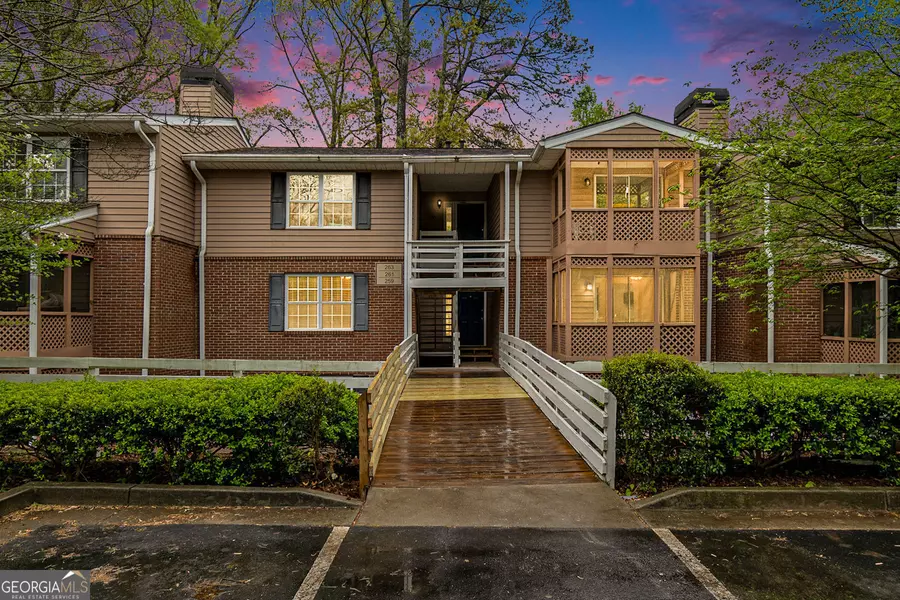 261 Quail, Roswell, GA 30076