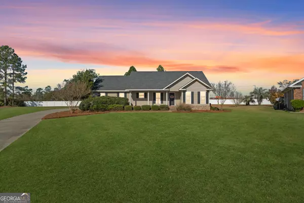 1822 N Leah LN,  Statesboro,  GA 30461