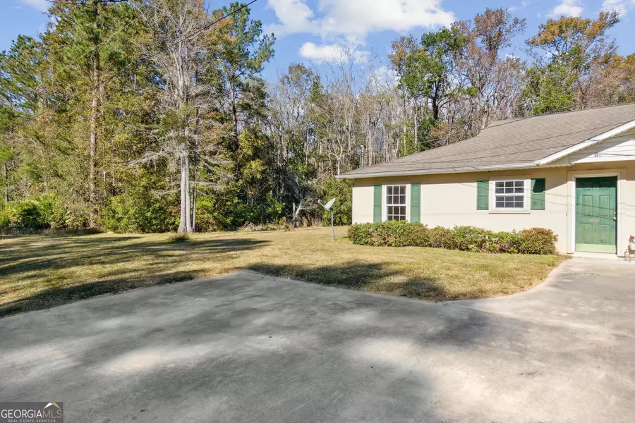 601 E Lawnwood, Kingsland, GA 31548