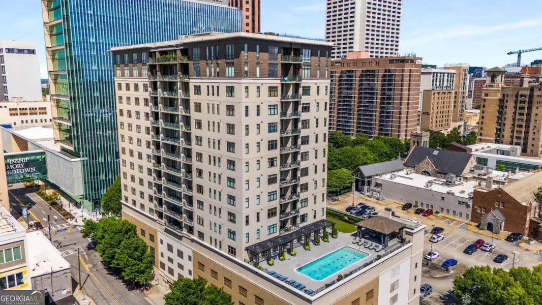 565 Peachtree, Atlanta, GA 30308