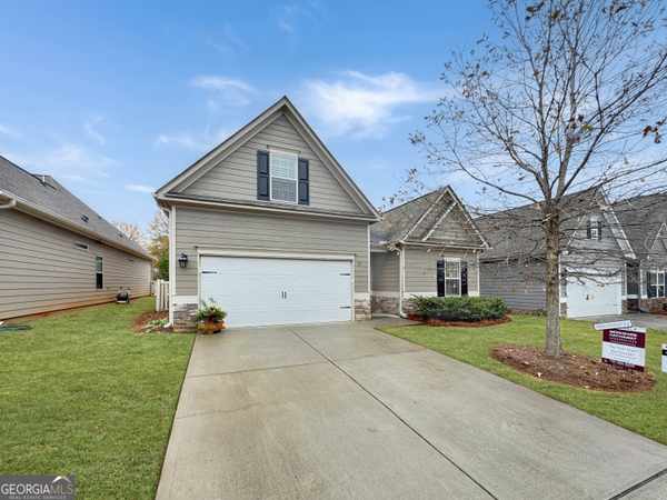 21 Cliffbriar TER, Newnan, GA 30263