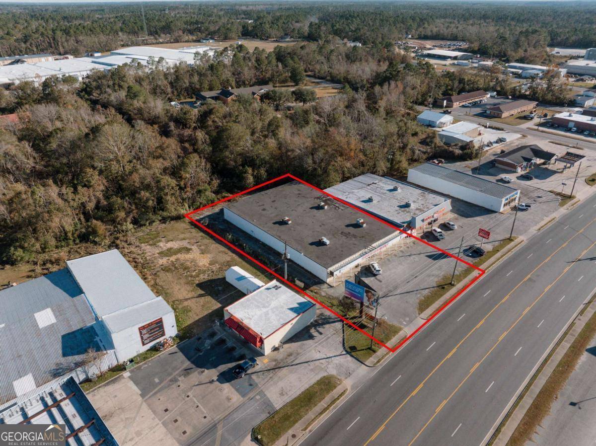 Baxley, GA 31513,125 E Parker