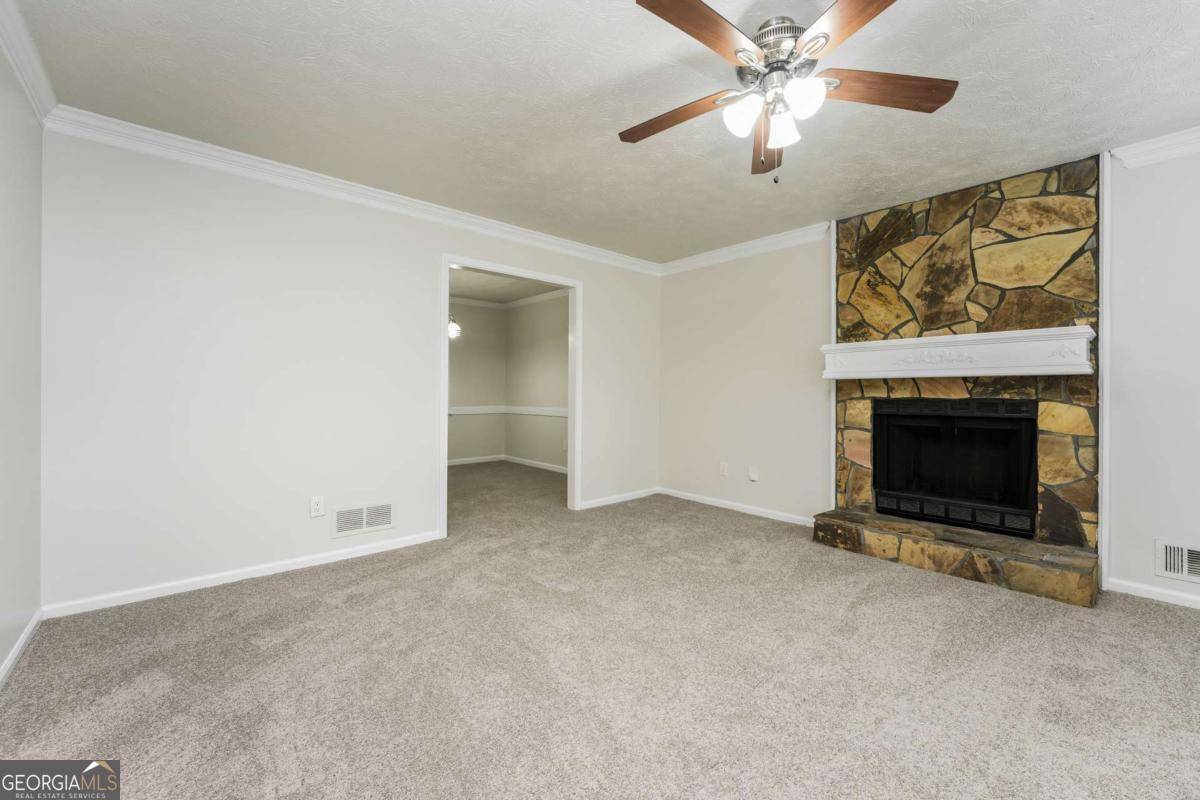 Lawrenceville, GA 30044,980 Memory LN