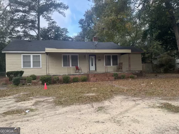 1529 Burton, Macon, GA 31204