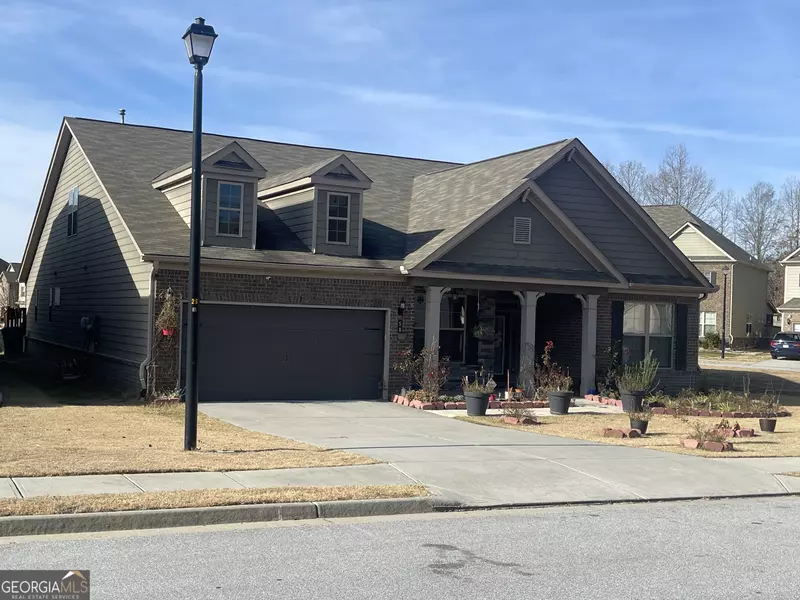 580 Brightfield, Loganville, GA 30052