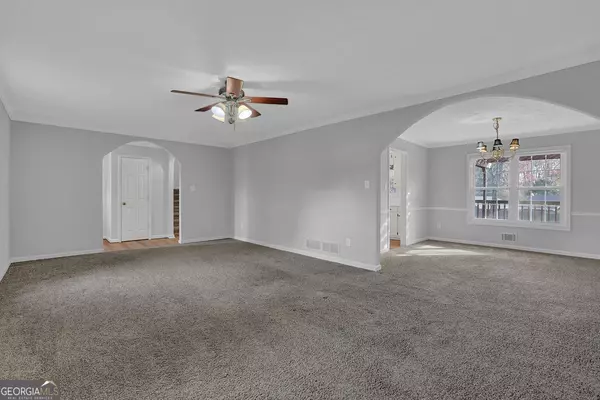 Snellville, GA 30078,1744 Moss DR