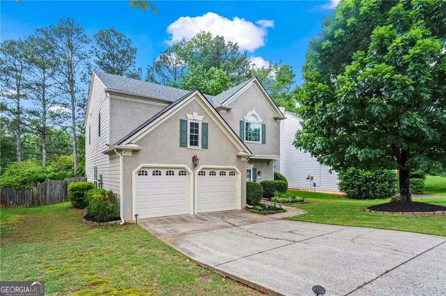 5010 Foxberry, Roswell, GA 30075