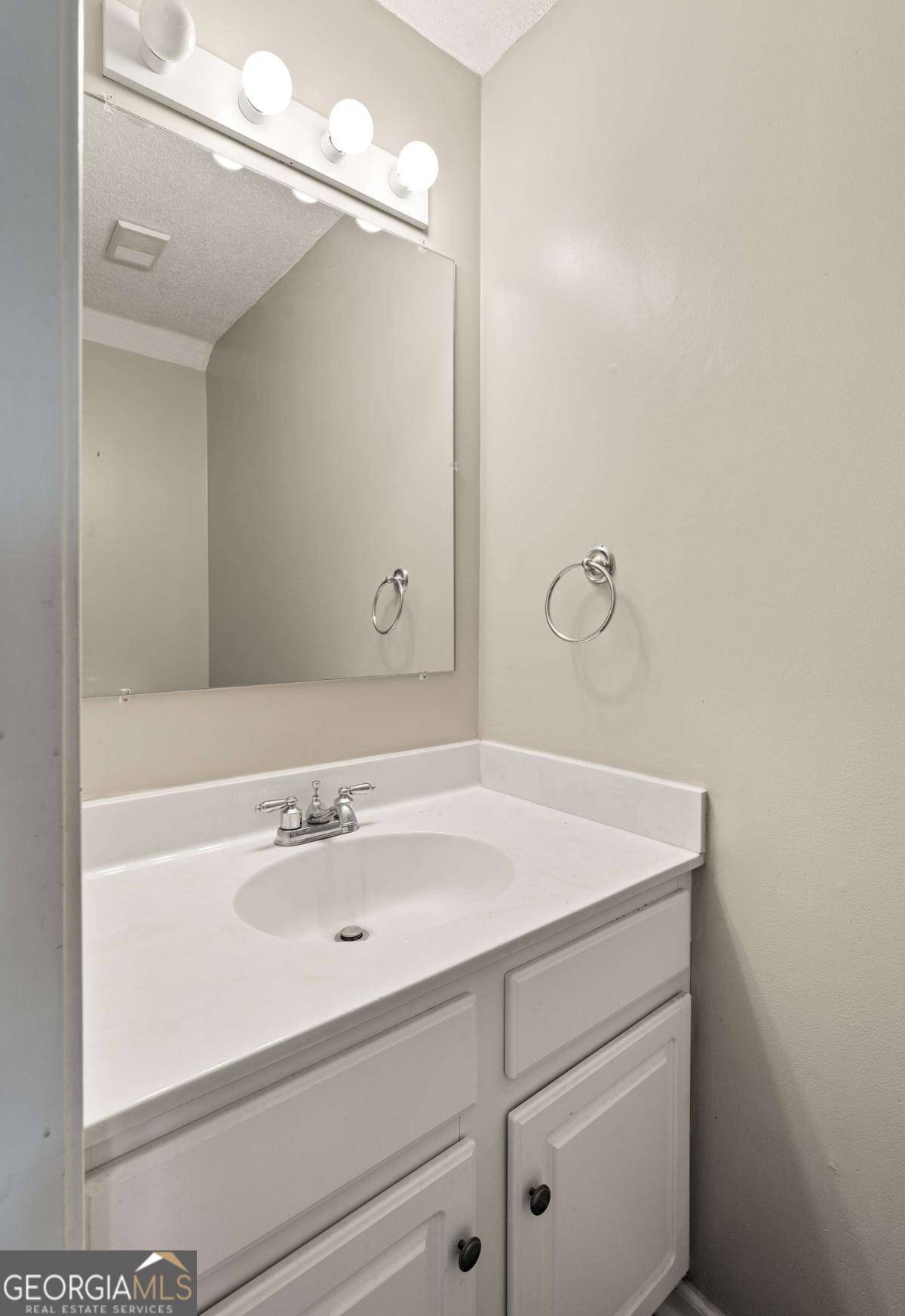 Athens, GA 30605,100 Woodstone DR #8