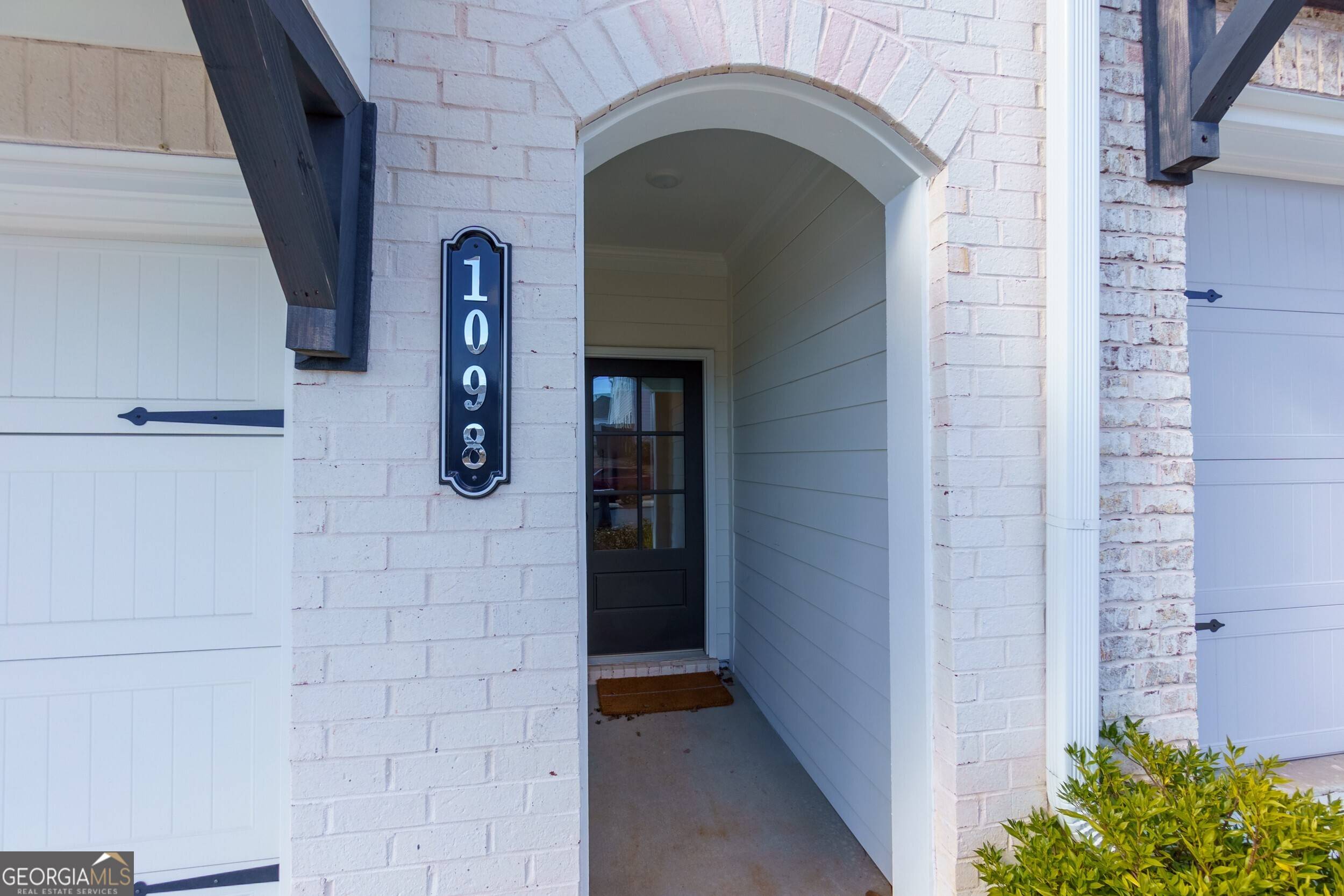 Marietta, GA 30008,1098 Mornington WAY