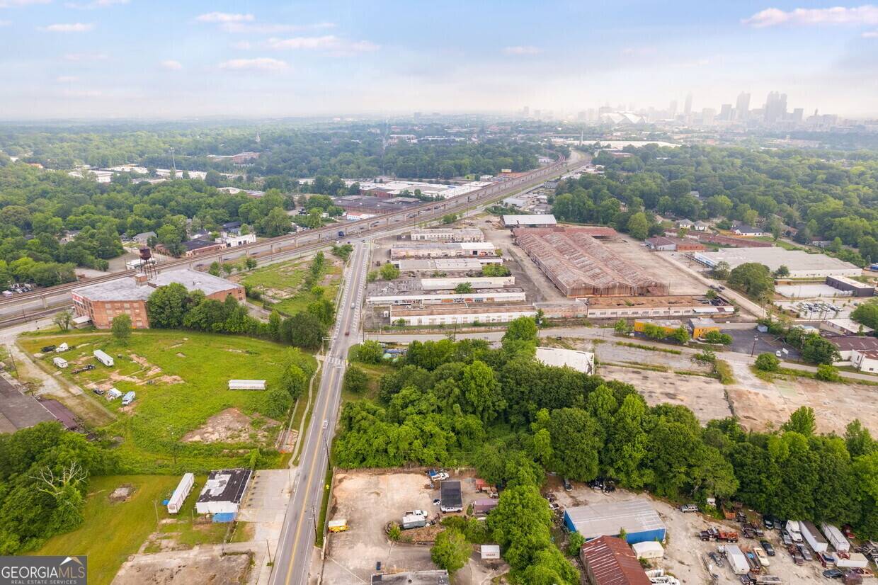 Atlanta, GA 30310,1155 Sylvan RD SW