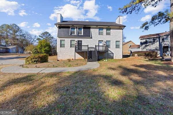 1021 Dassow, Alpharetta, GA 30009