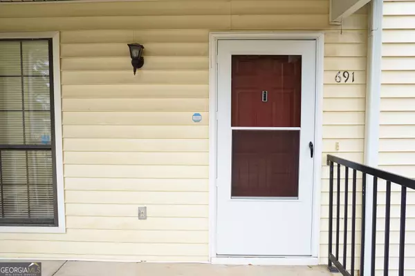 Stone Mountain, GA 30083,691 WINDCHASE LN