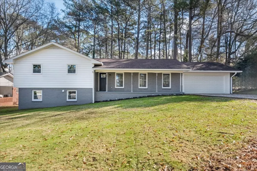 2529 Amalfi, Conyers, GA 30012