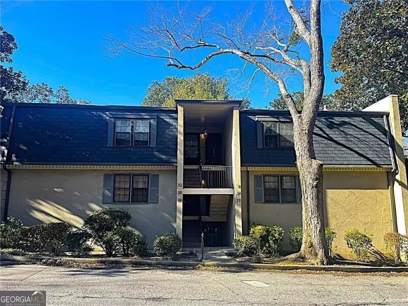 Atlanta, GA 30327,28 Glenald WAY NW