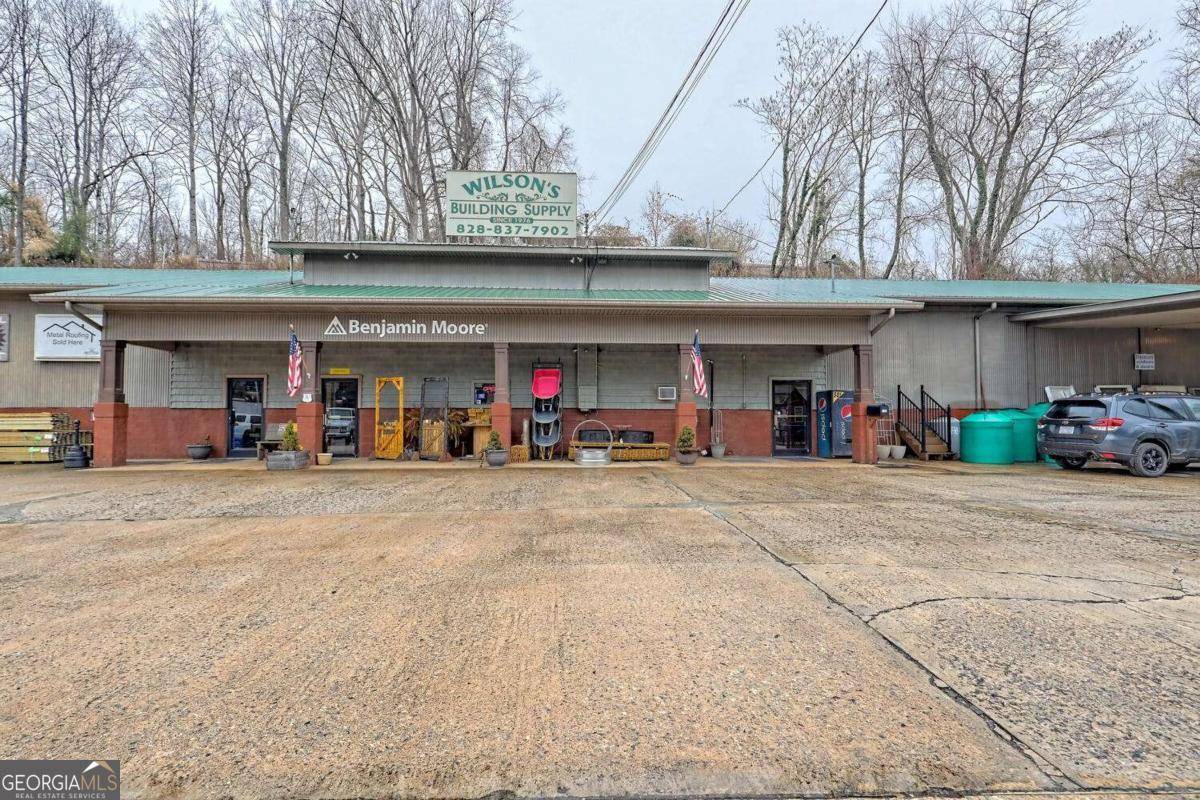 Murphy, NC 28906,176 Old Ranger RD