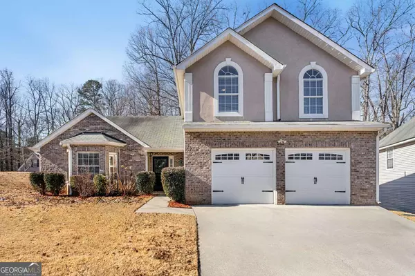 6910 Cutters CV, Lithonia, GA 30058