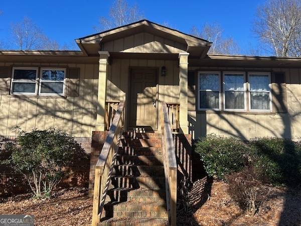 3873 Sandy Plains, Marietta, GA 30066