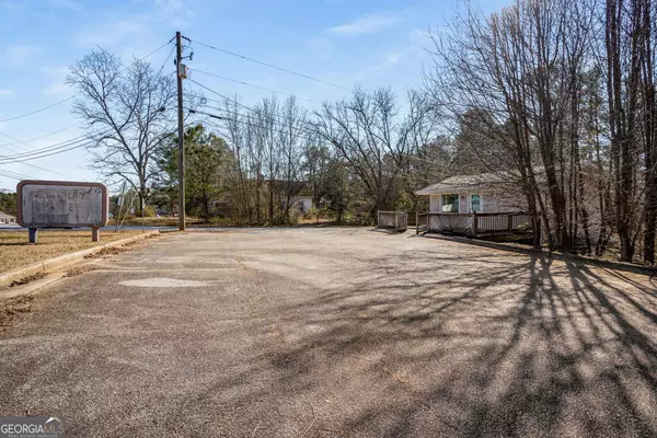 8251 Highway 166, Douglasville, GA 30135