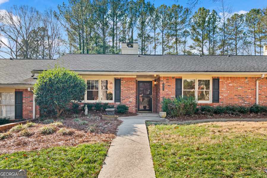 6408 W Deer Hollow, Peachtree Corners, GA 30092