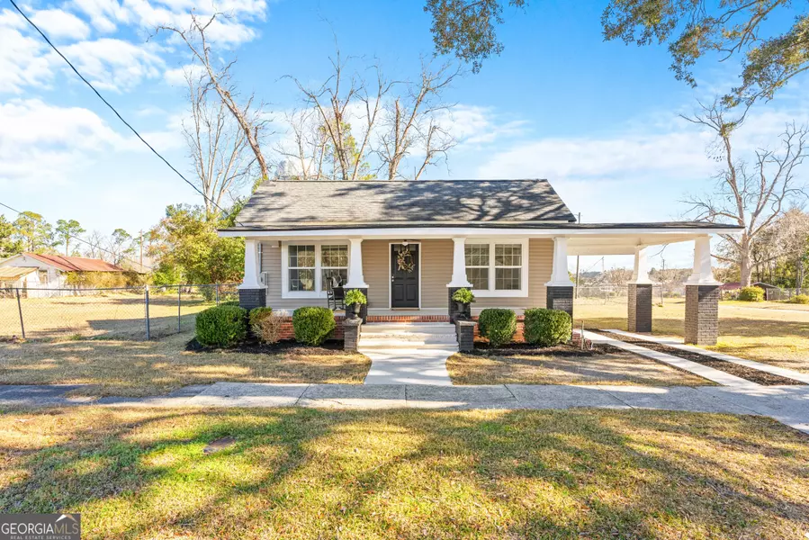 330 N Masonic ST, Millen, GA 30442