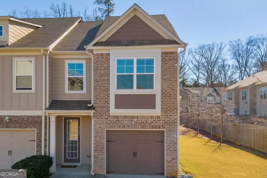 5531 Pine ALY, Lithonia, GA 30058