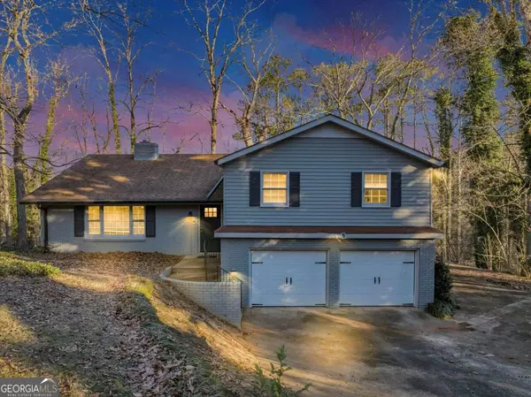 2545 Kingswood DR,  Marietta,  GA 30066