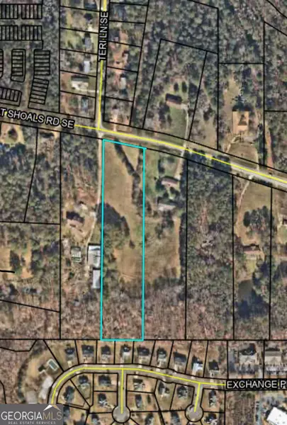 1975 Flat Shoals RD SE, Conyers, GA 30013