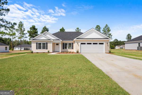 617 Belfast LOOP #78, Ellabell, GA 31308