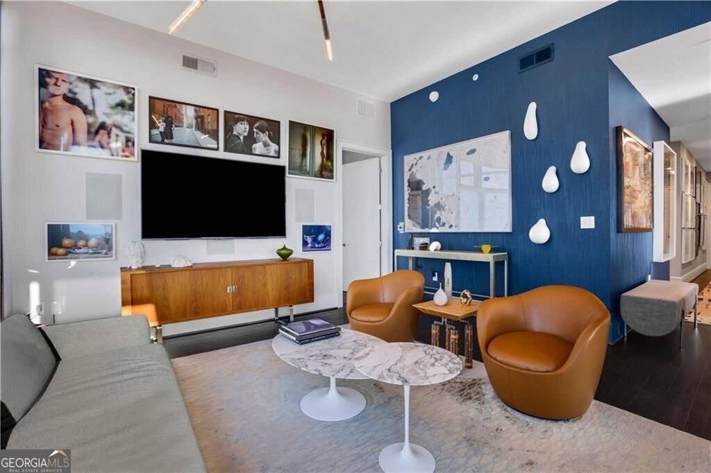 Atlanta, GA 30309,1065 Peachtree ST NE #3102