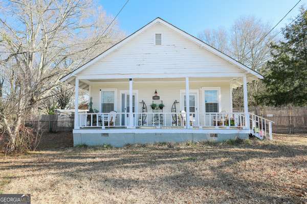 93 Arnco 3rd, Newnan, GA 30263