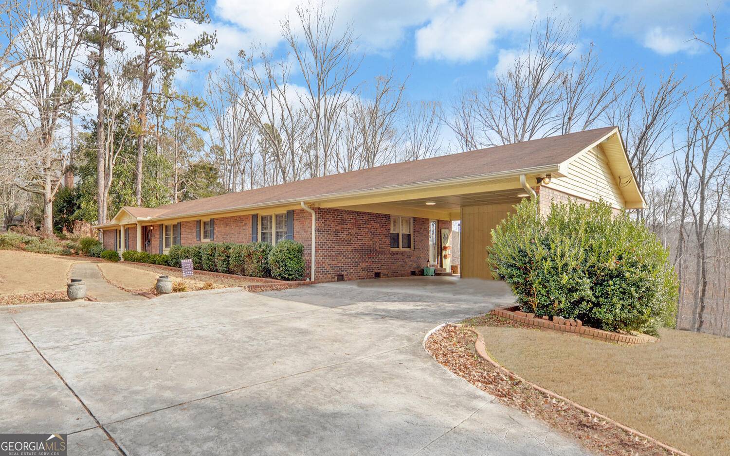 Elberton, GA 30635,539 Rhodes DR