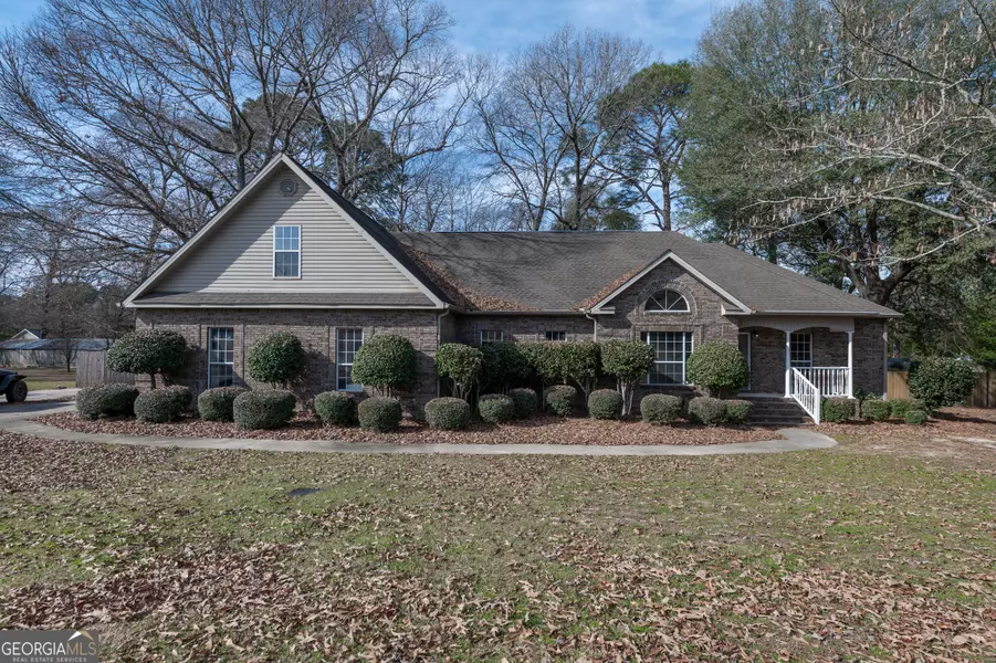 106 Wisteria DR, Bonaire, GA 31005