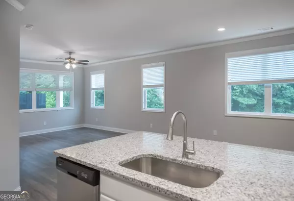 Flowery Branch, GA 30542,5378 GRAY BIRCH BND