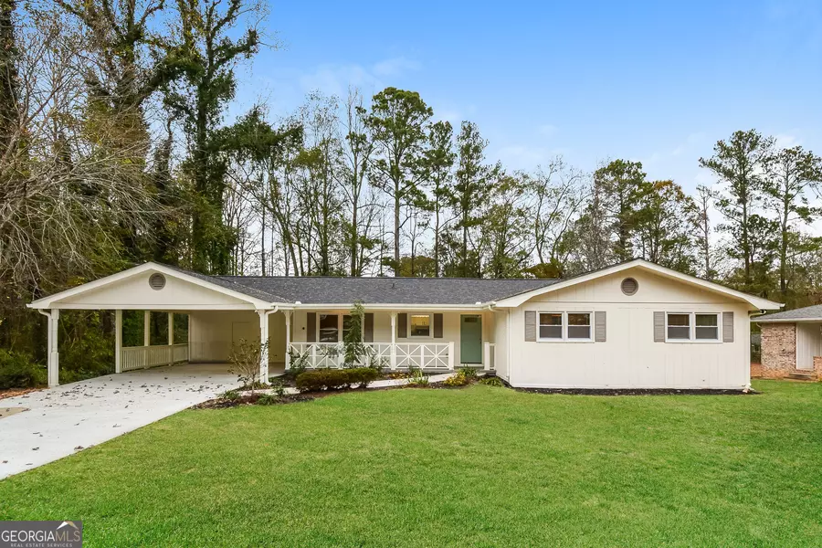 120 Zion Wood RD, Loganville, GA 30052