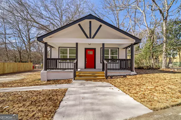 588 S Broad ST, Toccoa, GA 30577