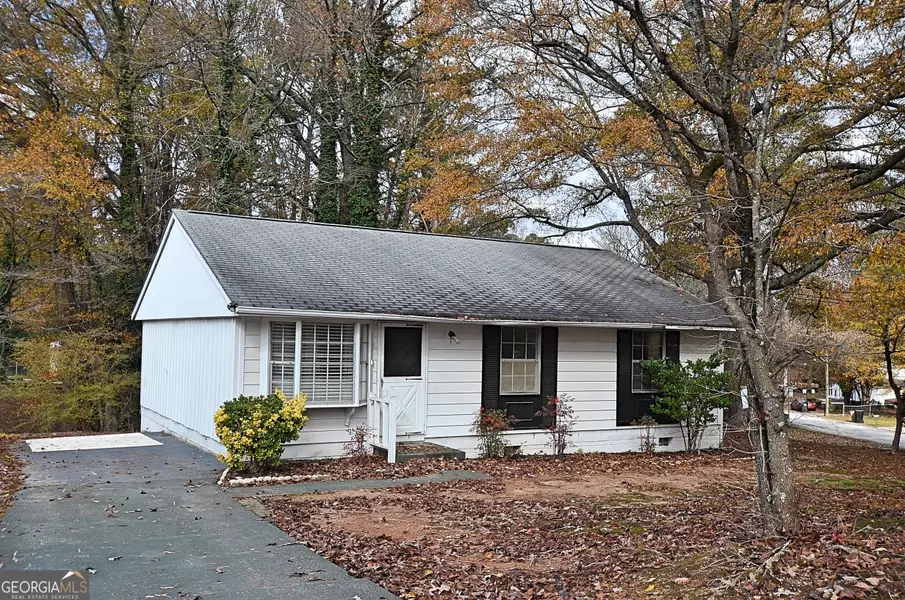 1038 Martha DR, Forest Park, GA 30297