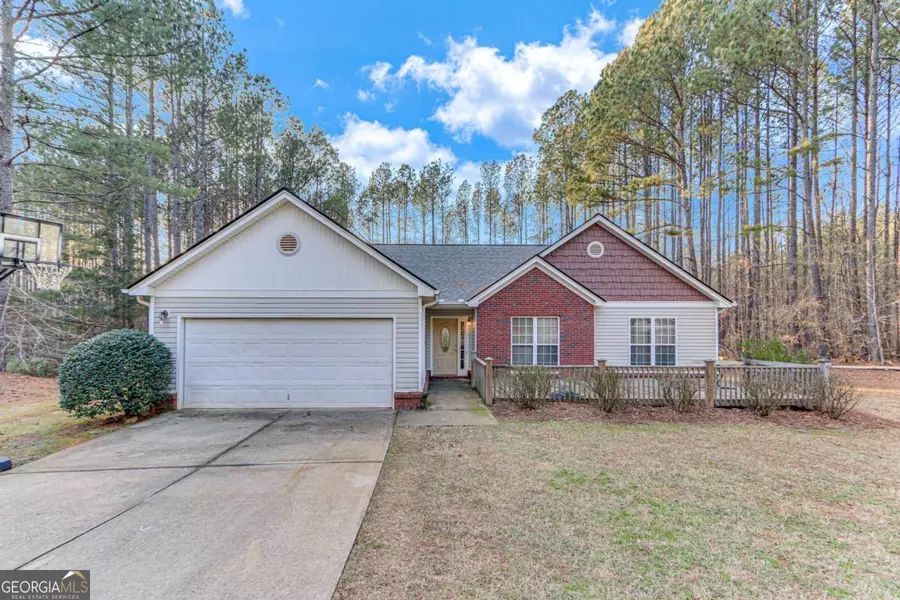 212 Bridges DR, Winterville, GA 30683