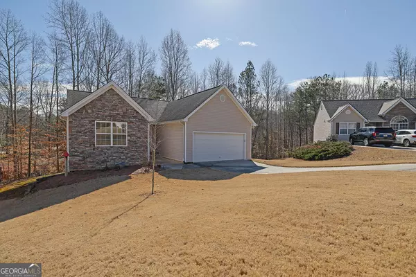 Flowery Branch, GA 30542,5145 Yellow Stone DR